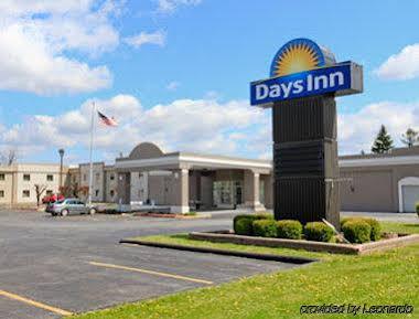 Days Inn By Wyndham Batavia Darien Lake Theme Park Екстериор снимка