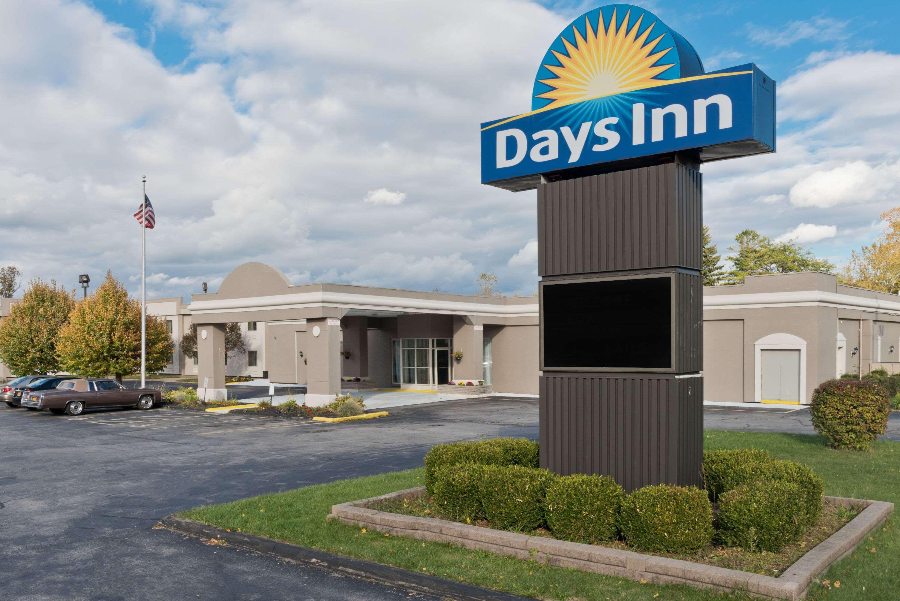Days Inn By Wyndham Batavia Darien Lake Theme Park Екстериор снимка
